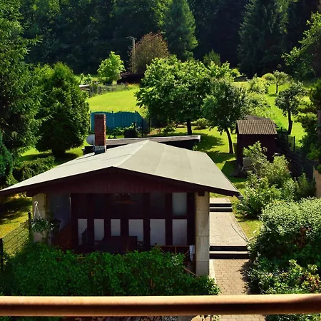 בית נופש Superior - Am Mit Pool Im Thueringer Wald *