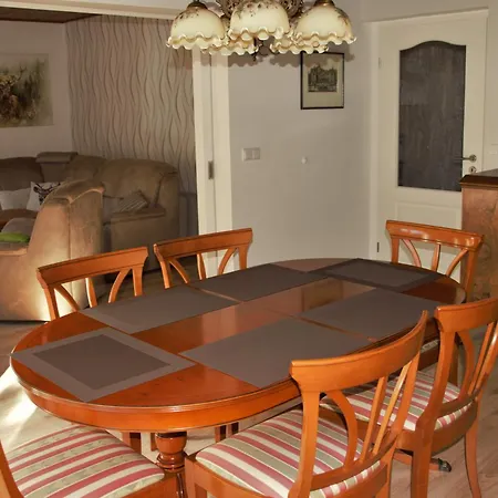 Tatil Evi Superior - Am Mit Pool Im Thueringer Wald